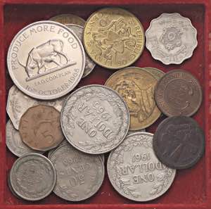 LOTTI - Estere  AFRICA - Lotto di 46 monete, ... 