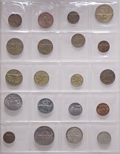 LOTTI - Estere  LITUANIA - Lotto di 53 monete