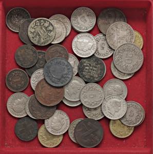LOTTI - Estere  SVIZZERA - Lotto di 42 monete