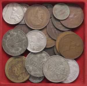 LOTTI - Estere  VARIE - Lotto di 22 monete