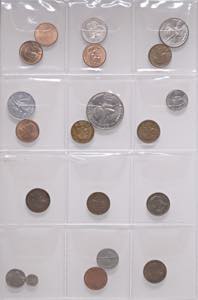 LOTTI - Estere  PANAMA - Lotto di 44 monete