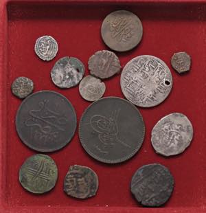 LOTTI - Estere  ISLAM - Lotto di 14 monete