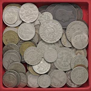 LOTTI - Estere  YUGOSLAVIA - 9 monete, ... 