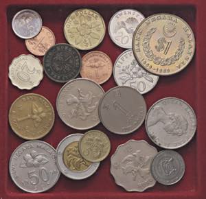 LOTTI - Estere  MALESIA - 13 monete e Hong ... 