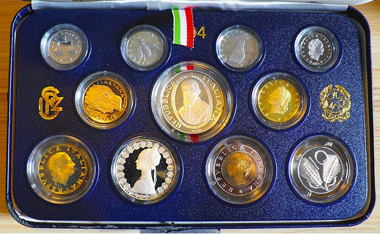 ITALIA - 1994 - Serie 11 valori    ... 