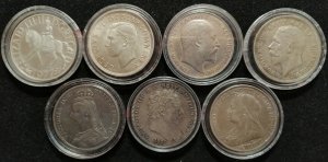 7 monete inglesi modulo scudo: Corona 1820 ... 