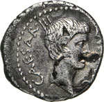 OTTAVIANO  (42 a.C.)  Denario, zecca ... 