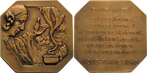 Art Deco  Achteckige Bronzemedaille. ... 