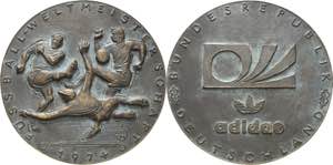  Nuss, Fritz 1907-1999 Bronzegussmedaille ... 