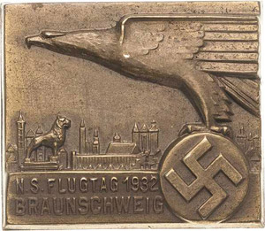 Luft- und Raumfahrt  Messingabzeichen 1932. ... 