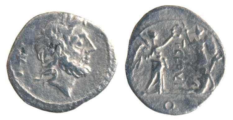 CLOULIA (98 a.C.) Titus Cloulius ... 