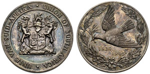 George VI. 1936-1952. Silbermedaille 1945. ... 
