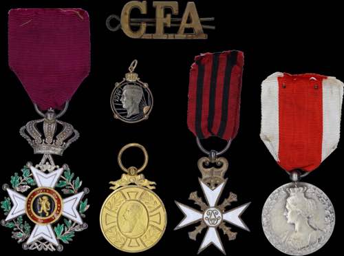 VARIOUS: Set of 5 medals from ... 