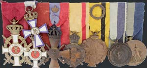  GREEK MILITARY MEDALS & DECORATIONS - Group ... 